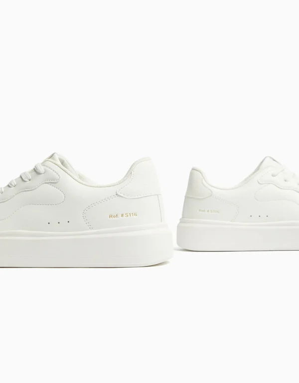 BERSHKA Chaussures*Baskets unies homme. Blanc