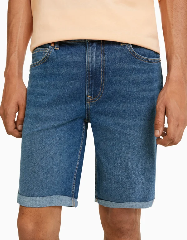 BERSHKA Bermudas*Bermuda denim skinny retroussé Bleu