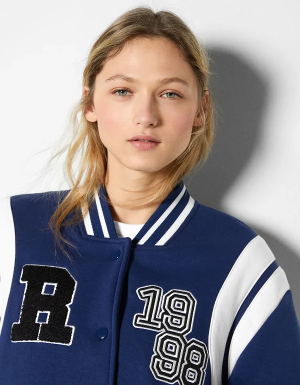 BERSHKA Vestes*Blouson cropped varsity Violet