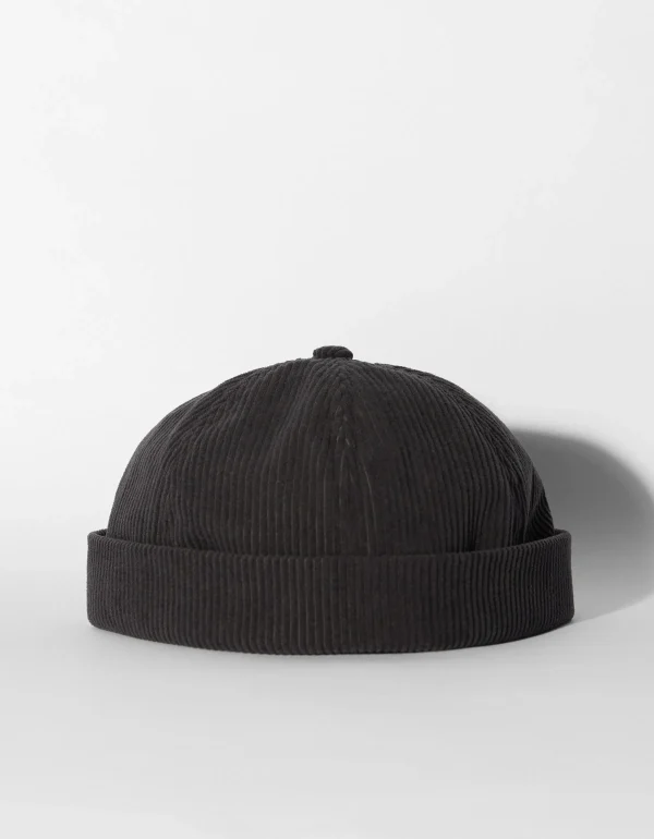 BERSHKA Tout voir*Bonnet court velours côtelé Sable