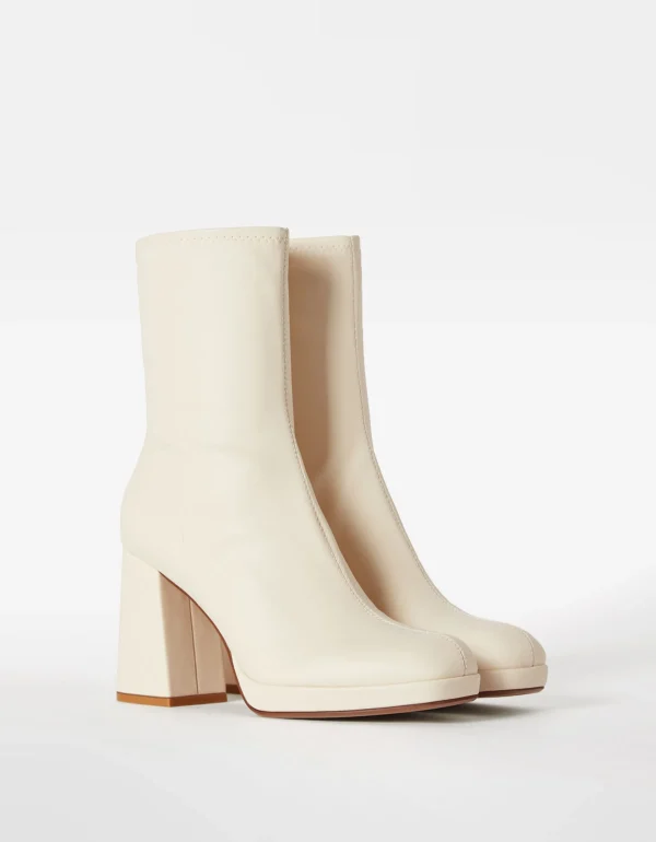 BERSHKA Shoes Arrival*Bottines talon moulantes mini plateforme Écru