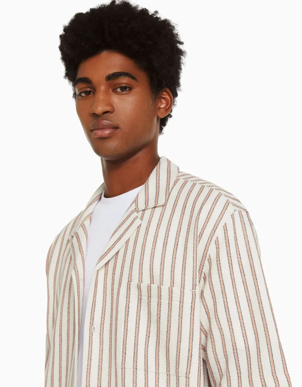 BERSHKA Chemises*Chemise manches courtes rustique rayures Blanc / Noir