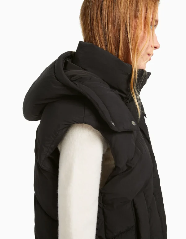 BERSHKA Vestes*Gilet sans manches rembourré capuche oversize Noir