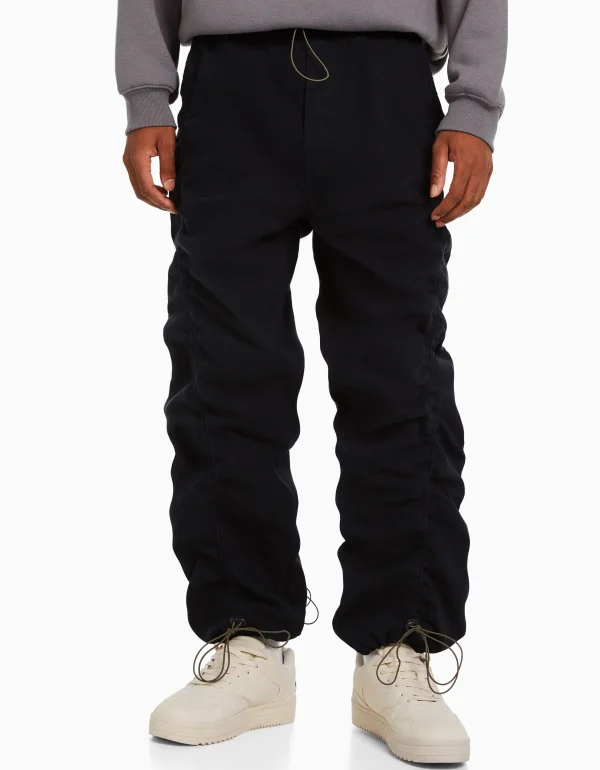 BERSHKA Vêtements*Jean jogger parachute gathering Noir