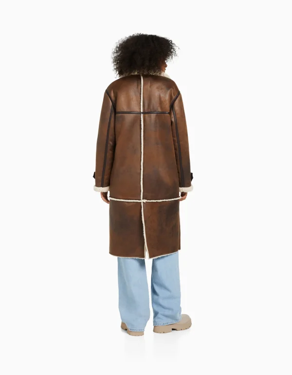 BERSHKA Trenchs et manteaux*Manteau long double face Marron