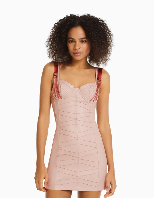 BERSHKA Vêtements*Mini-robe bretelles satinées similicuir Rose