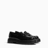 BERSHKA Chaussures plates*Mocassins patte semelle crantée Noir