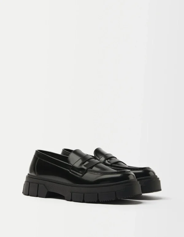 BERSHKA Chaussures*Mocassins semelle crantée homme Noir