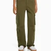 BERSHKA BSK Teen*Pantalon cargo moulant serge multipoches Kaki