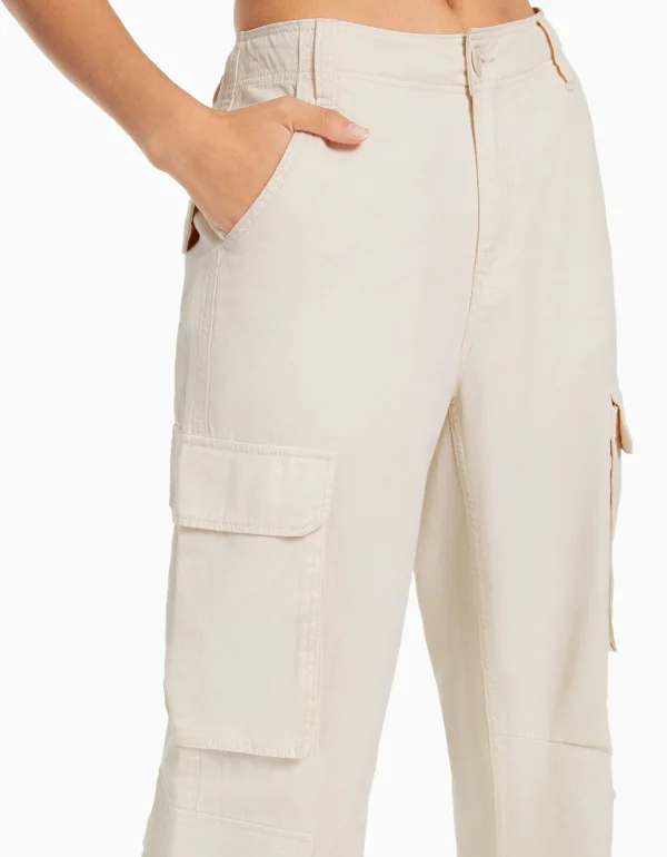 BERSHKA Pantalons*Pantalon cargo moulant serge multipoches Kaki