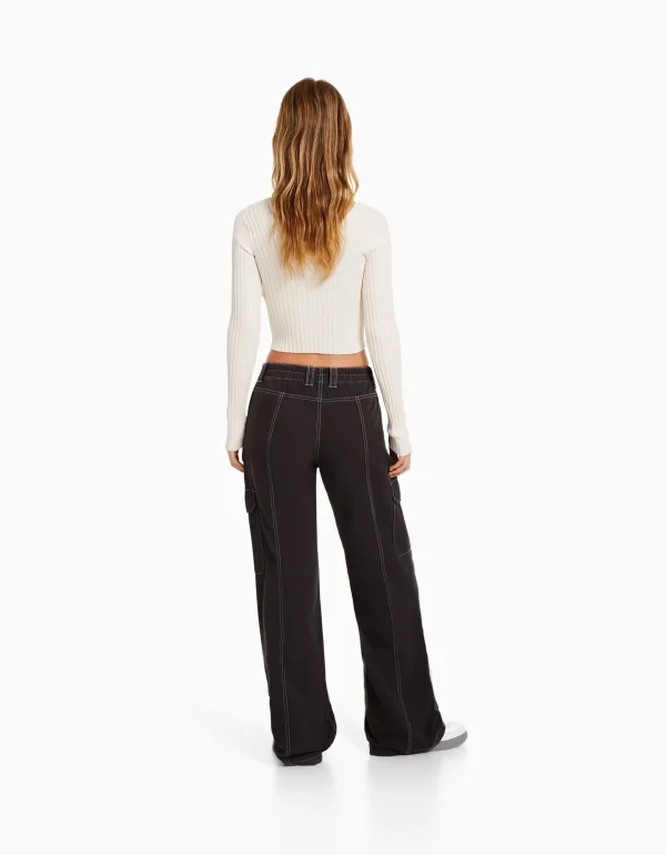 BERSHKA Basiques*Pantalon cargo taille basse coton fil contraste Blanc cassé