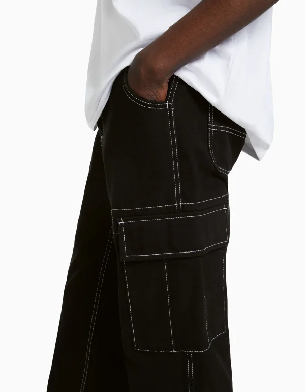 BERSHKA Vêtements*Pantalon cargo wide fil contraste Noir