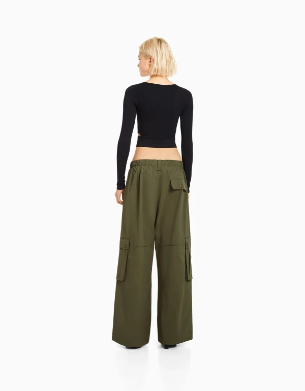 BERSHKA Pantalons*Pantalon cargo wide leg multipoches Kaki