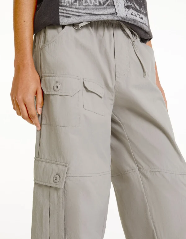 BERSHKA Vêtements*Pantalon cargo wide leg multipoches Kaki