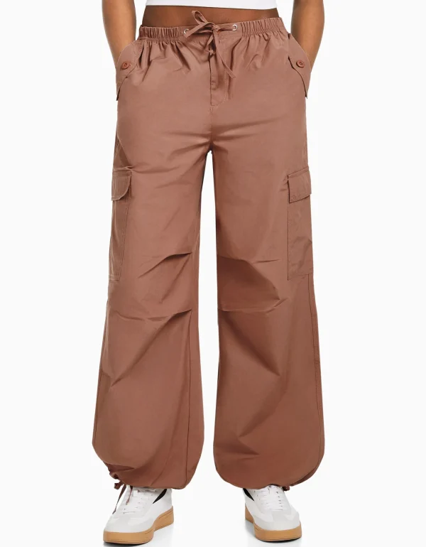 BERSHKA #bershkastyle*Pantalon jogger cargo parachute Bleu lavé