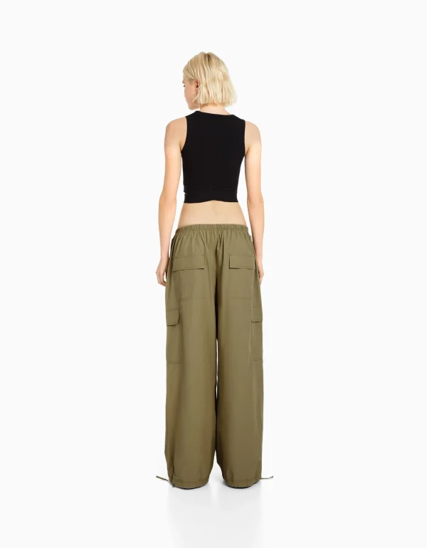 BERSHKA Vêtements*Pantalon jogger cargo parachute Kaki