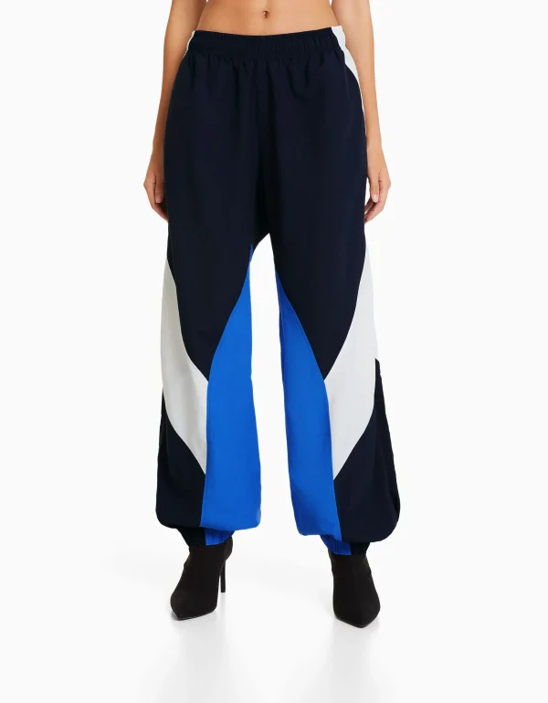 BERSHKA Vêtements*Pantalon jogger molleton effet nylon color block Bleu