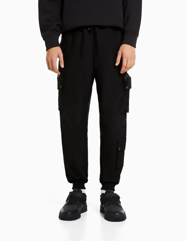 BERSHKA Vêtements*Pantalon jogger technique multifonction Noir