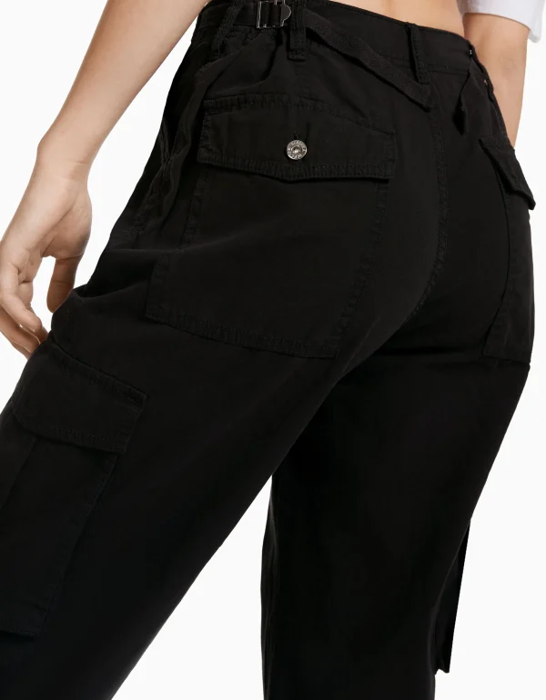 BERSHKA Vêtements*Pantalon straight cargo réglable Noir