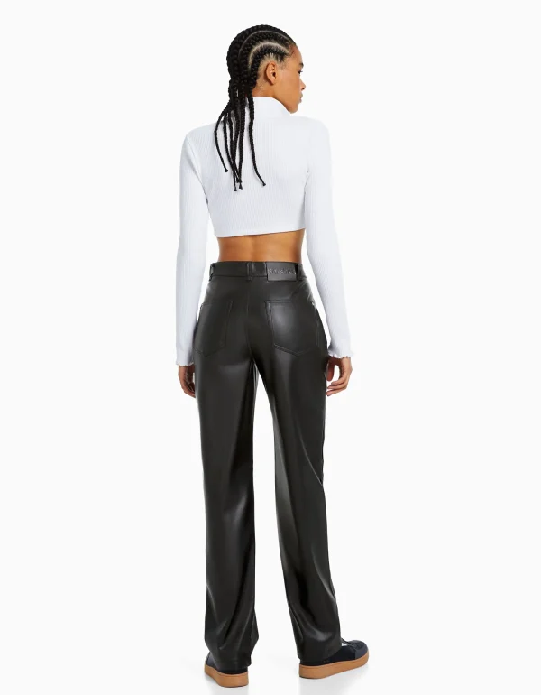 BERSHKA Basiques*Pantalon straight slim similicuir Noir