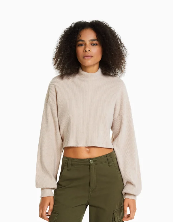 BERSHKA Maille*Top cropped manches longues col montant Vert