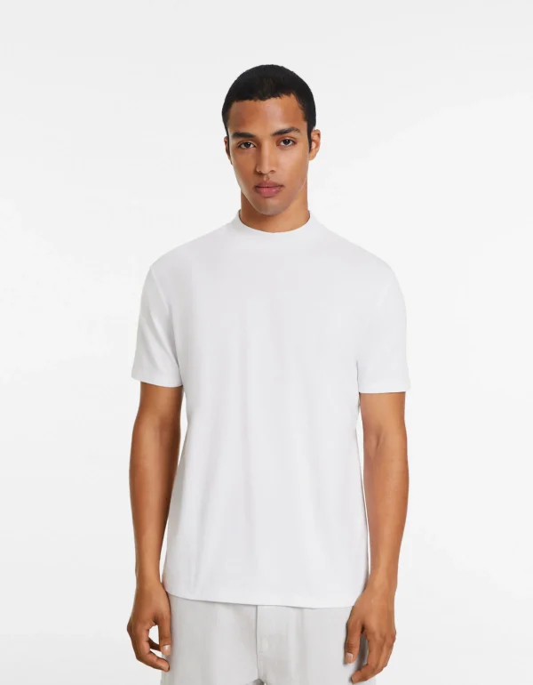 BERSHKA Personnalisables*T-shirt à manches courtes et col montant Blanc