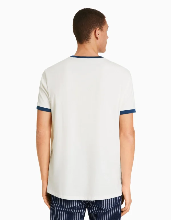 BERSHKA Vêtements*T-shirt manches courtes regular fit bord-côte contraste Blanc cassé