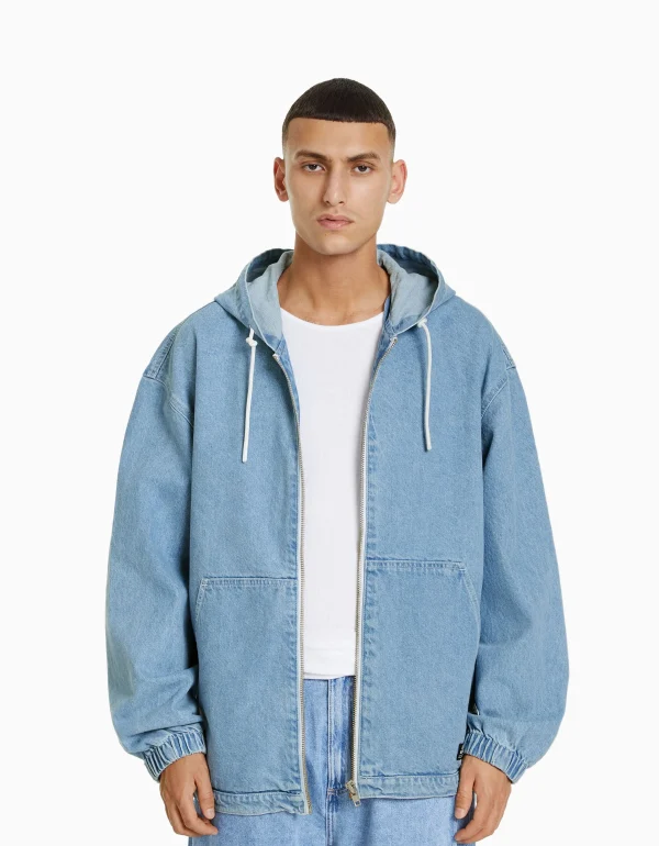 BERSHKA Blousons et manteaux*Veste en jean capuche Bleu clair