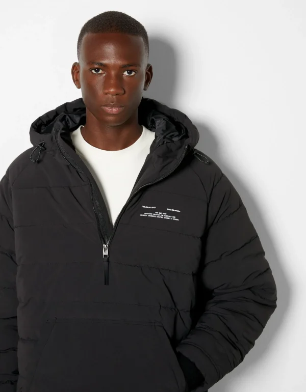 BERSHKA Blousons et manteaux*Veste kangourou matelassée Noir